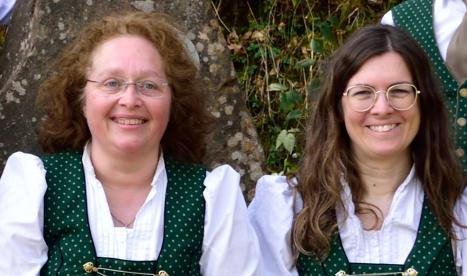 Vorsitzende: Katja Sum & Sandra Scherer